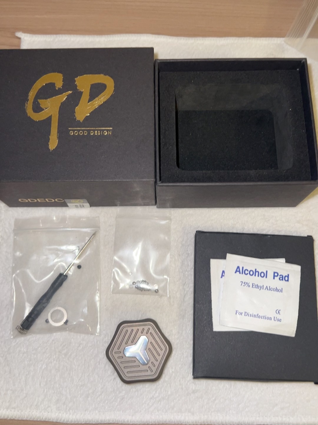 Gladiator Magnetic Titanium