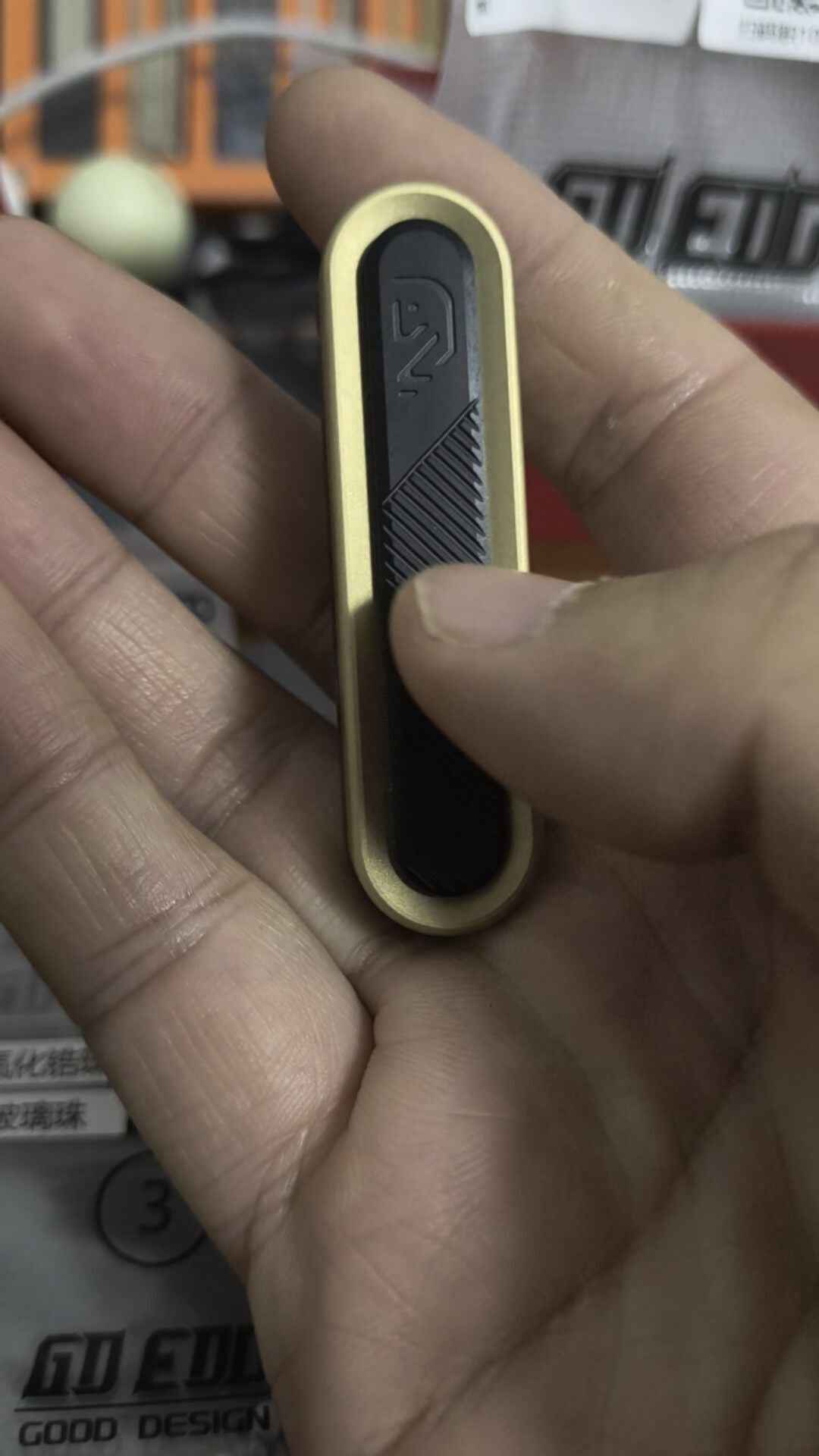 Spice Pin Brass Sandalwood
