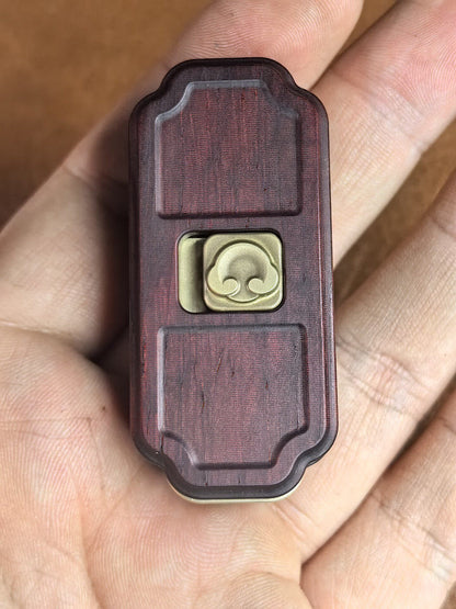 Ruyi Mechanical Slider Sandalwood