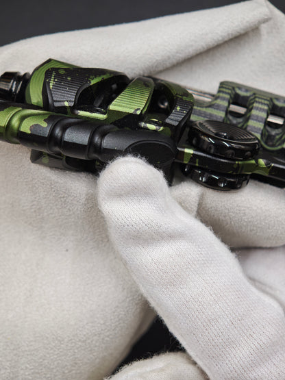 EXOSKELETON G10 Green Black Bone Core Stainless Steel