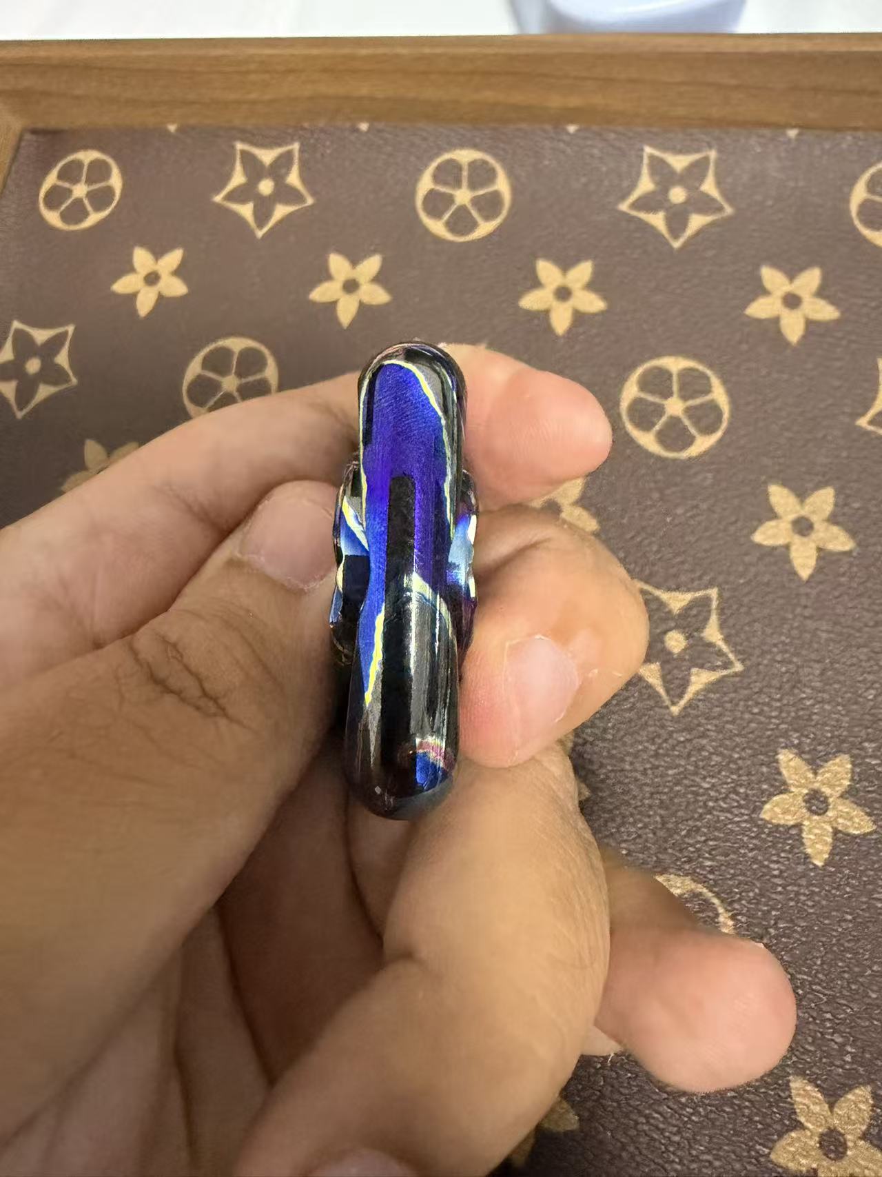 Ark Zircuti