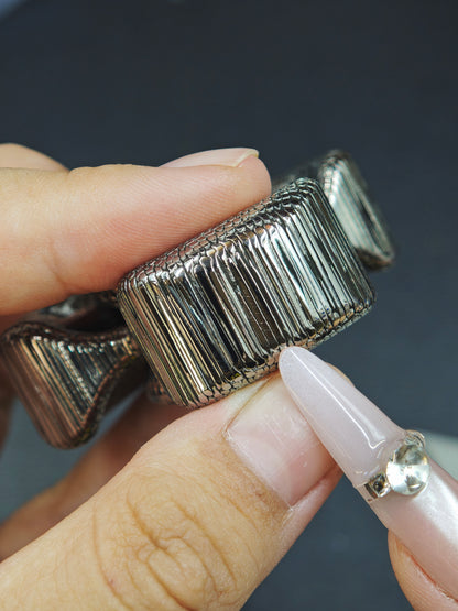 Three-Leaf Horizon Mega Superconductor