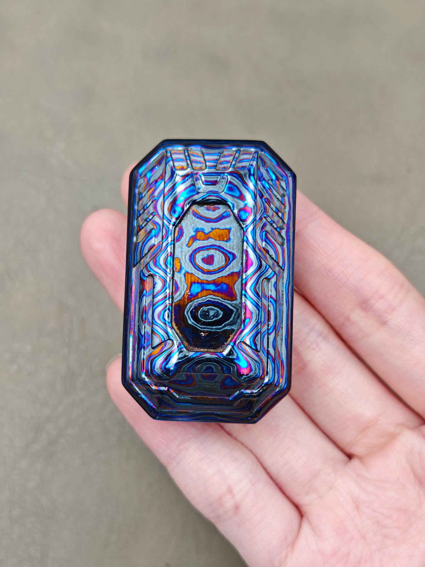 Explore Zircuti