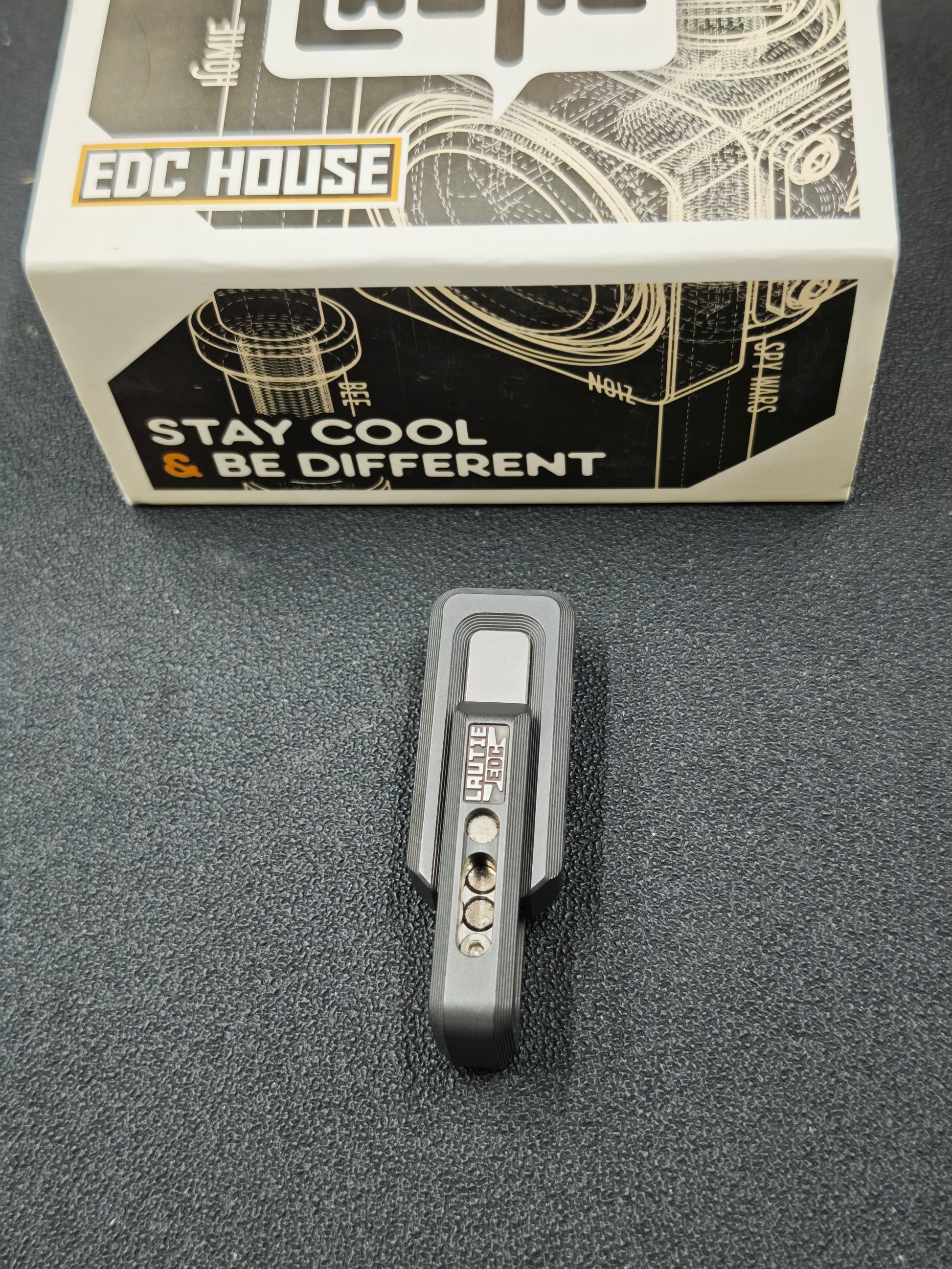 X Lock Zirconium Stainless Steel