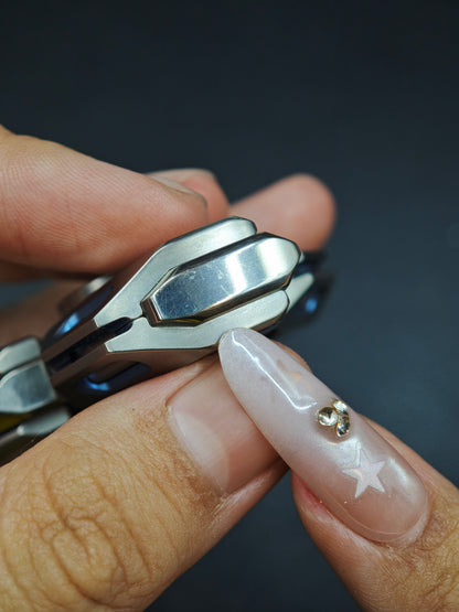BIT 09 Titanium