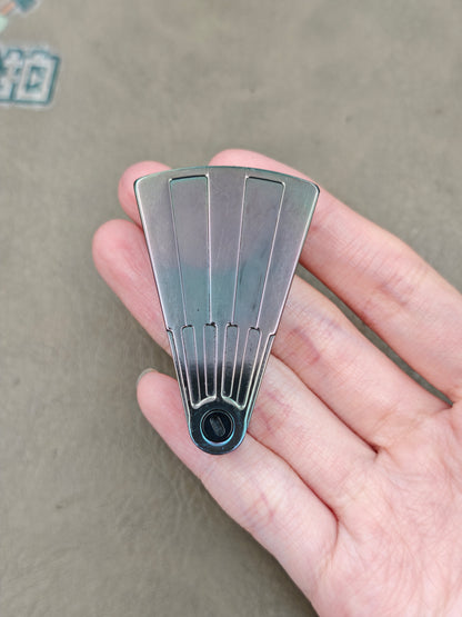 Wanderer Fan Zirconium Oil Slick