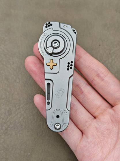 Dimension Slash Pry Bar Titanium