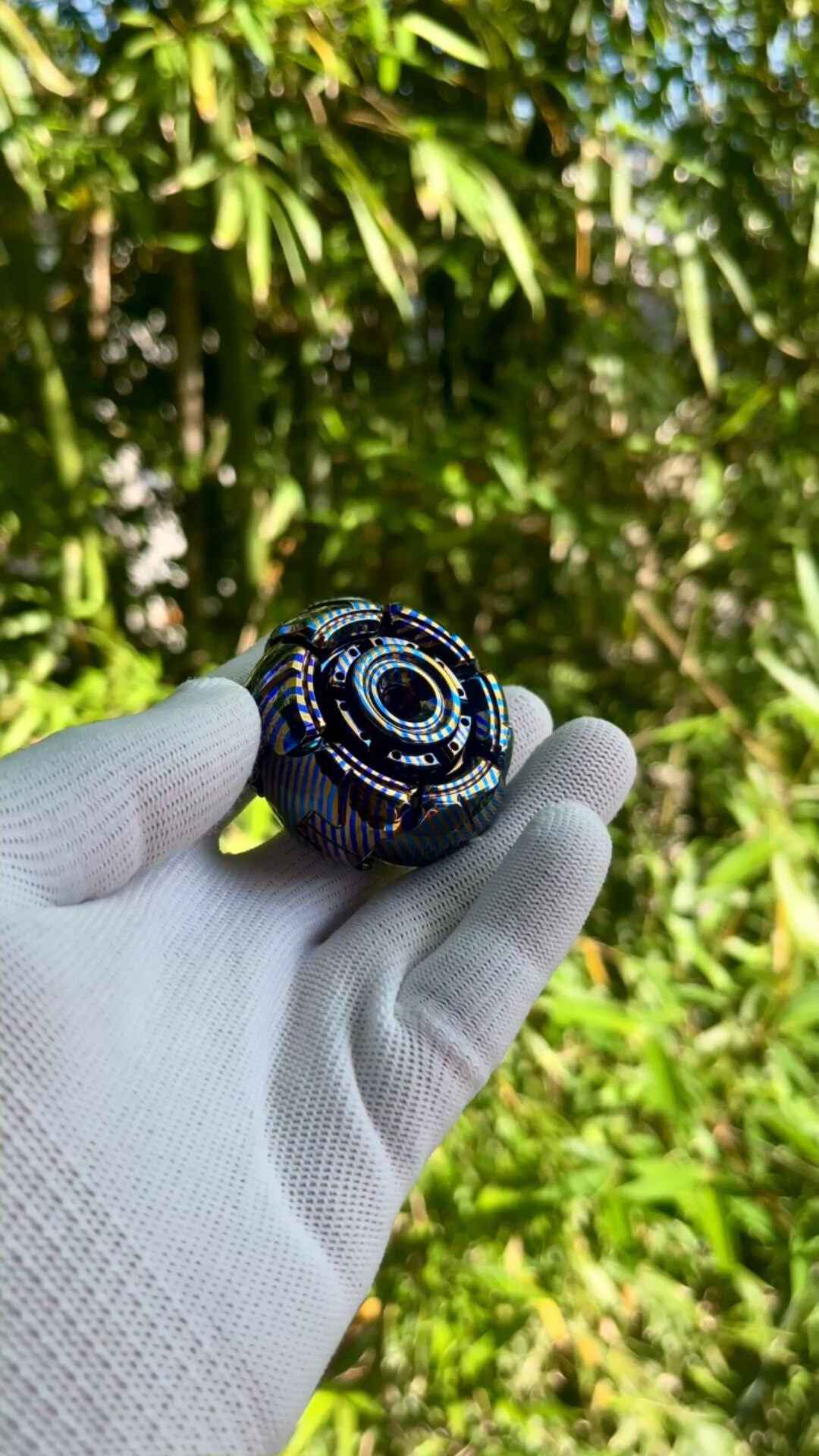GoBiggeR - Sinian & Pillbug Mechanical Fidgets | TRB – TRB Creation