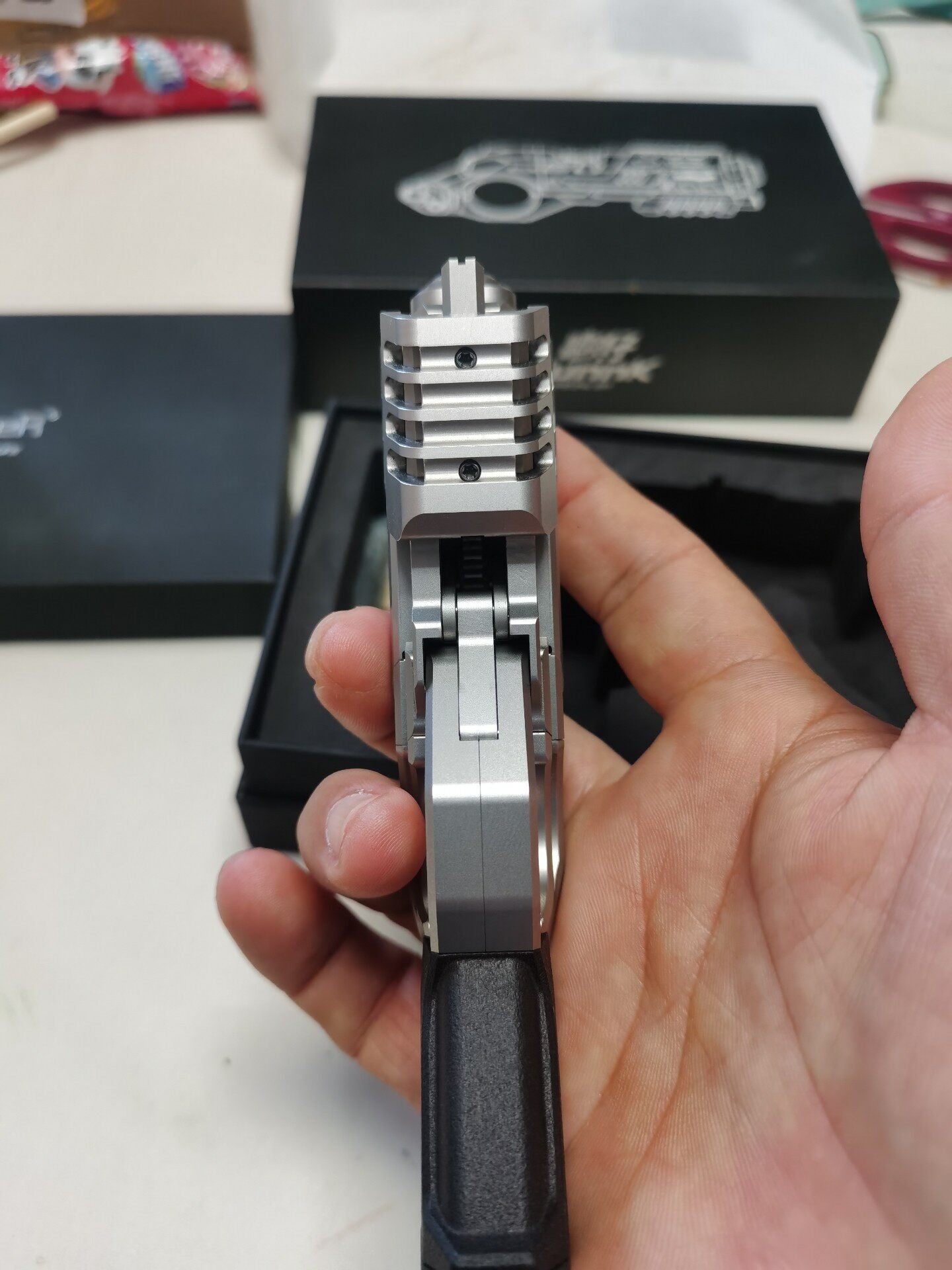 Punnk Titanium