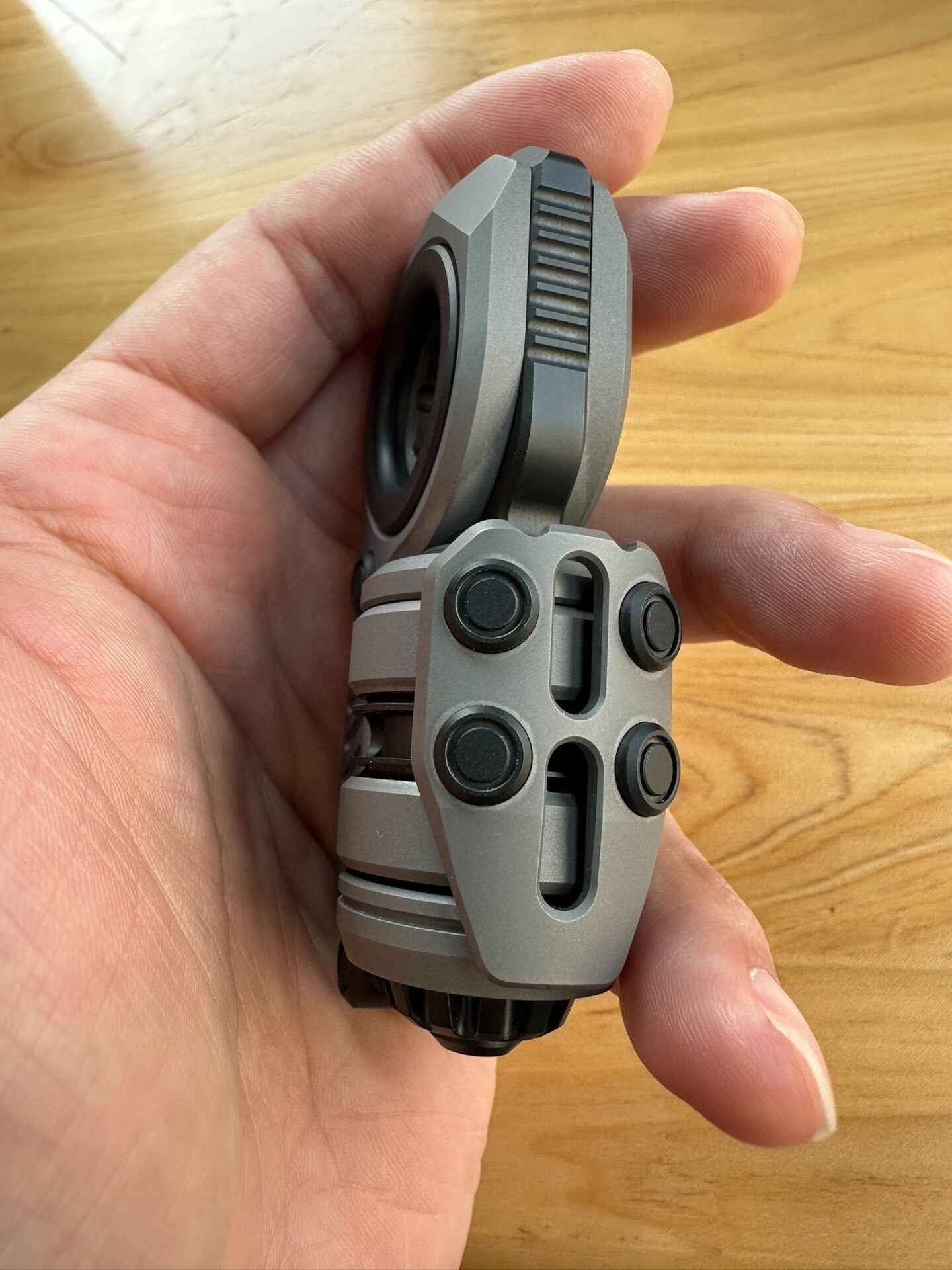 Sinian Titanium