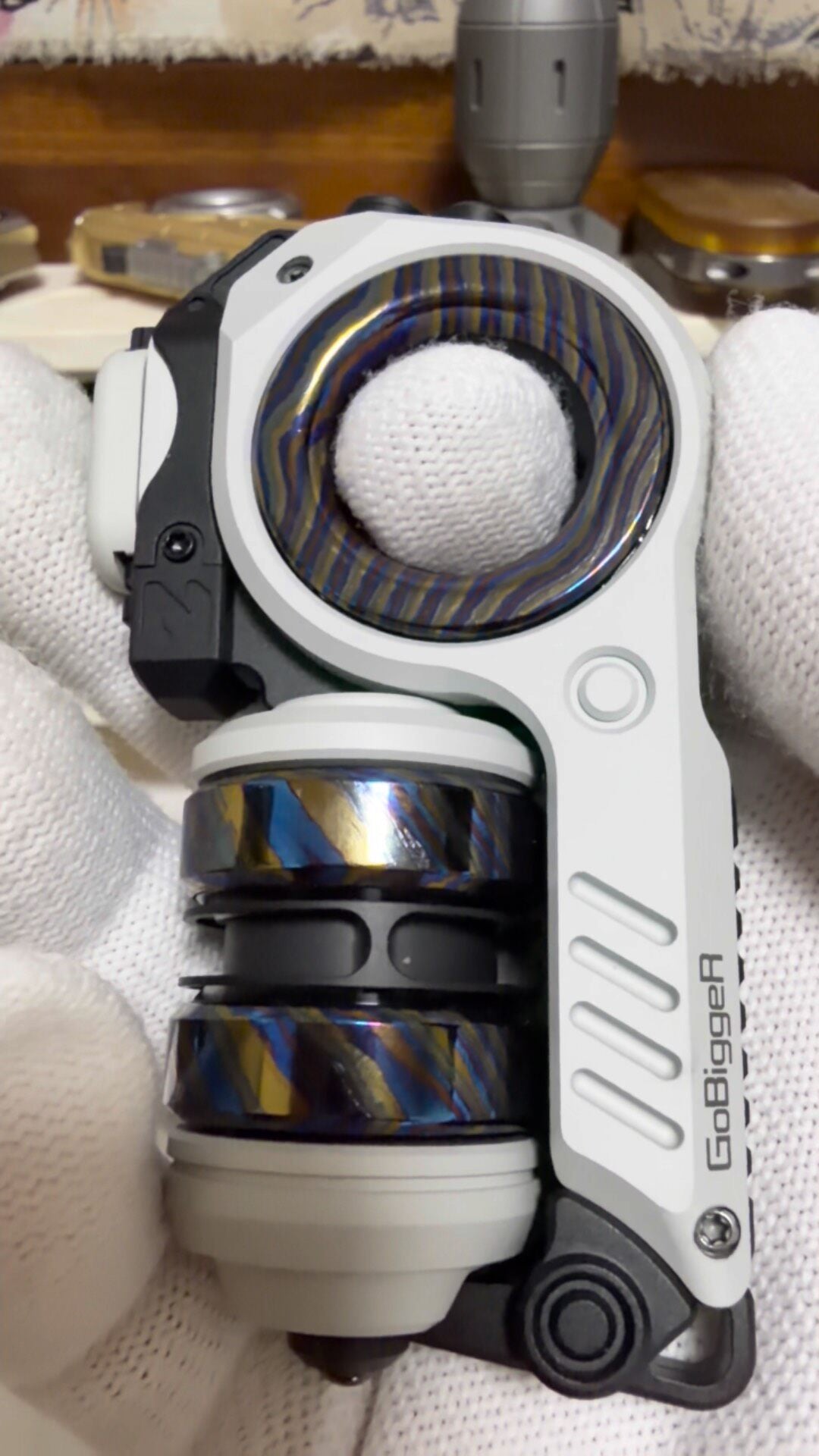 Sinian Zircuti