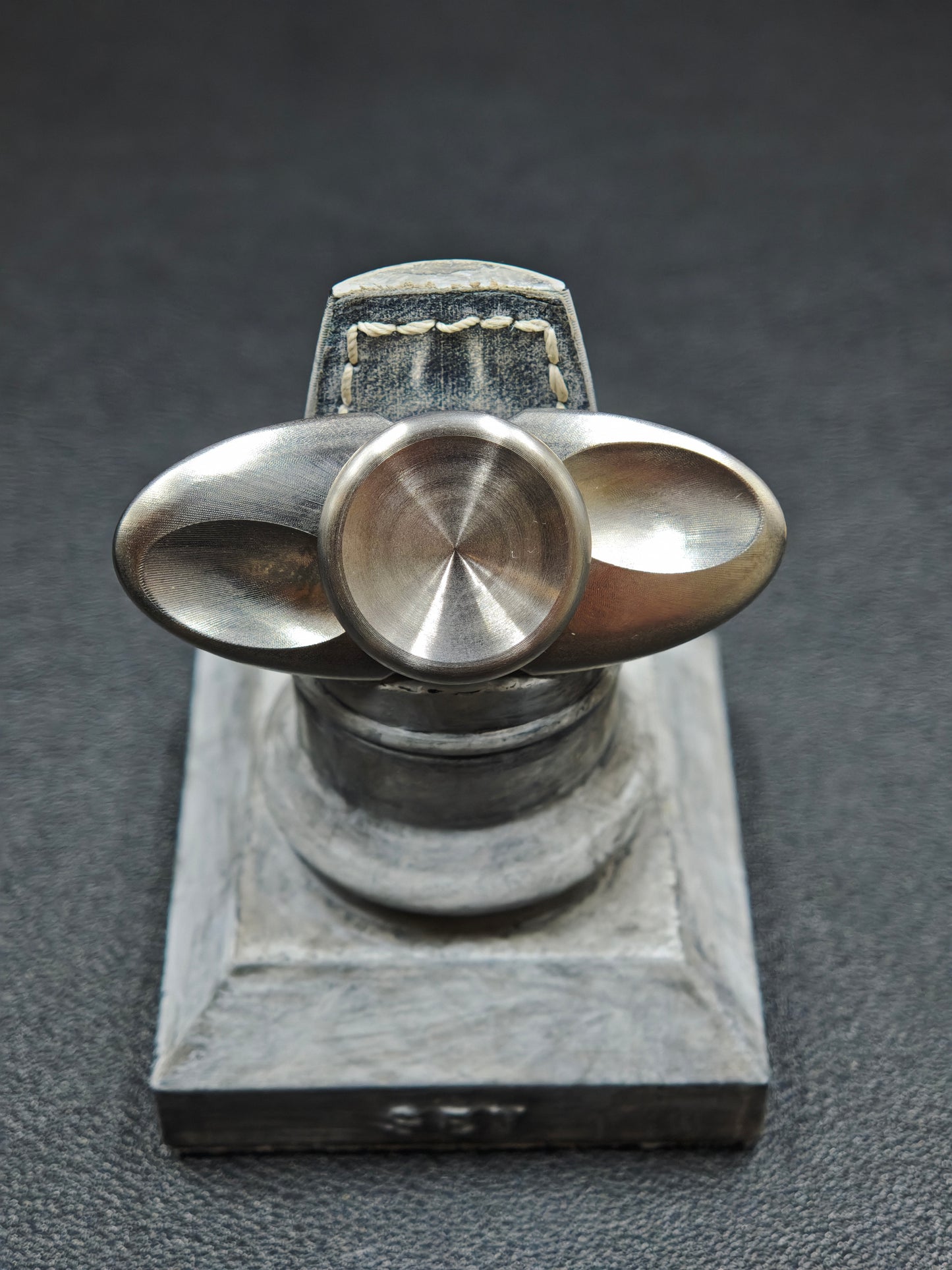 Novo studio Dragonfly Tungsten