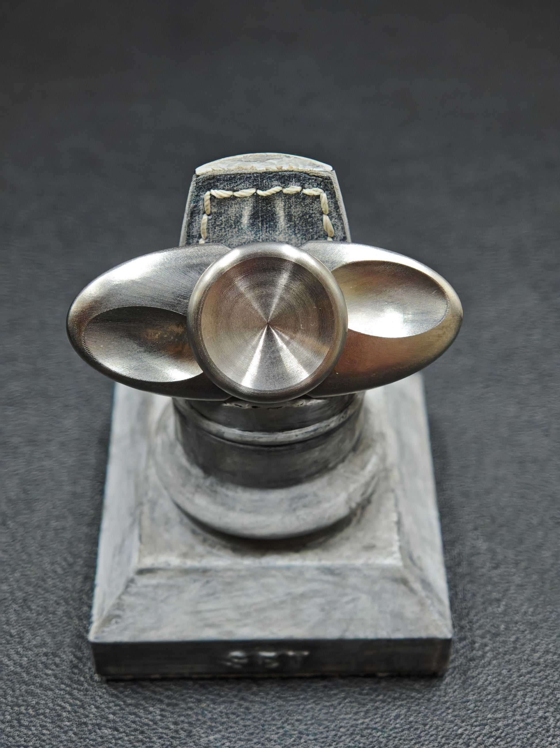 Novo studio Dragonfly Tungsten