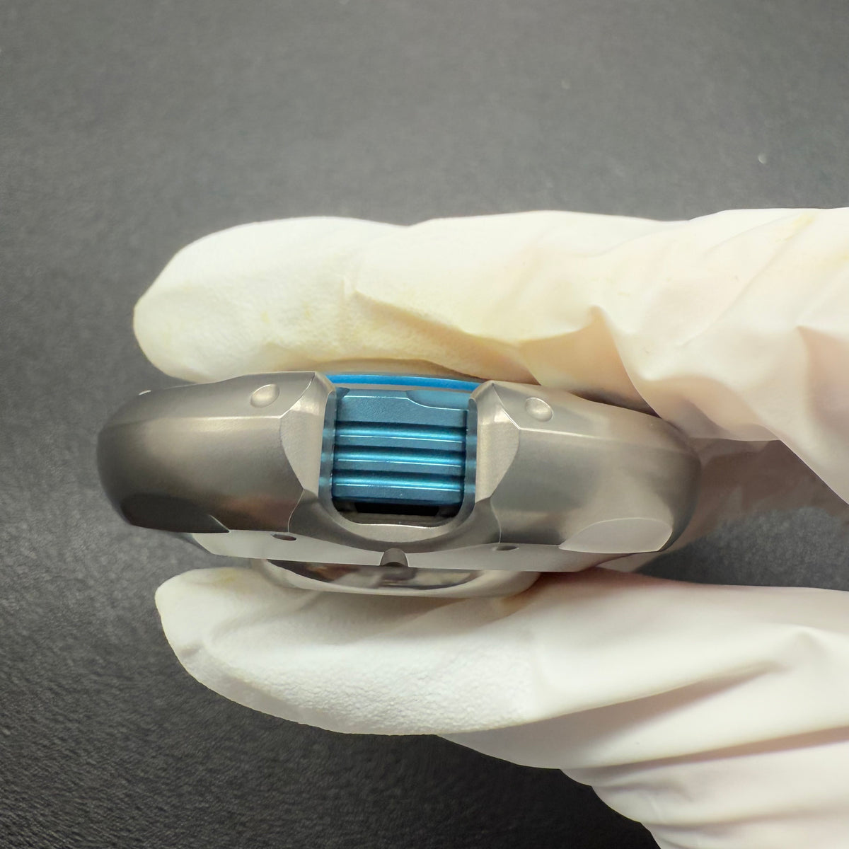 Resonance Titanium