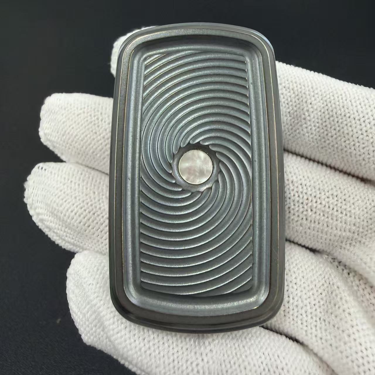 Wormhole Titanium Limited Edition