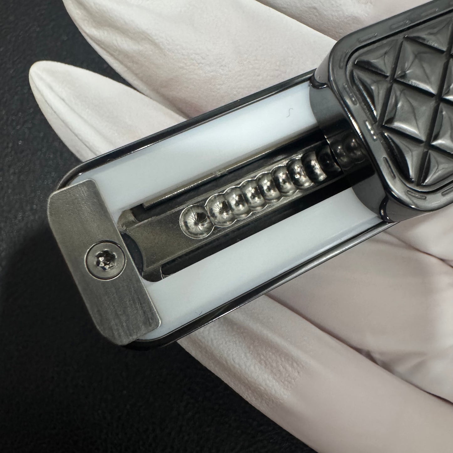 Feng Ling Zirconium Color-Anodized Polished