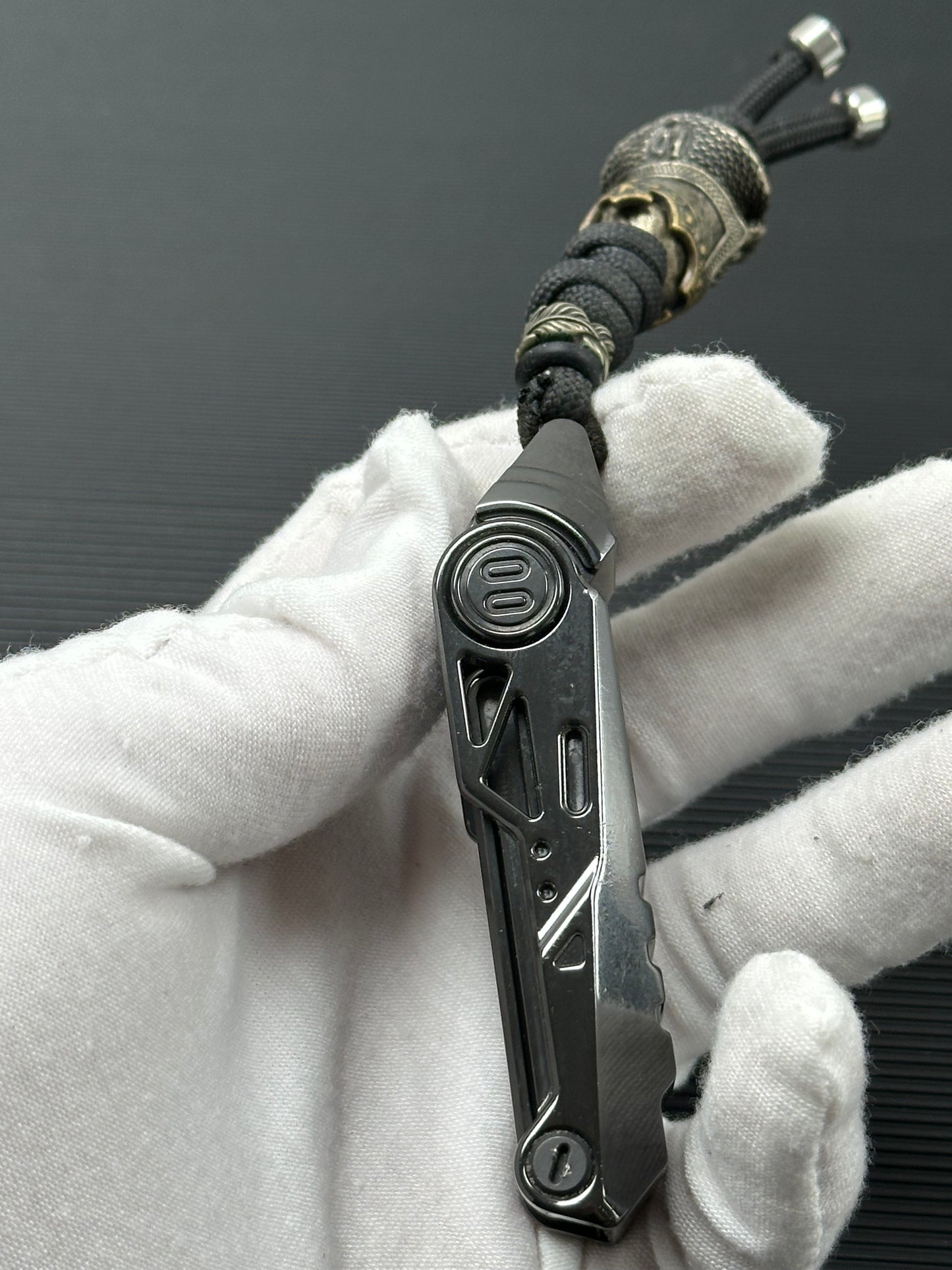Razor Zirconium