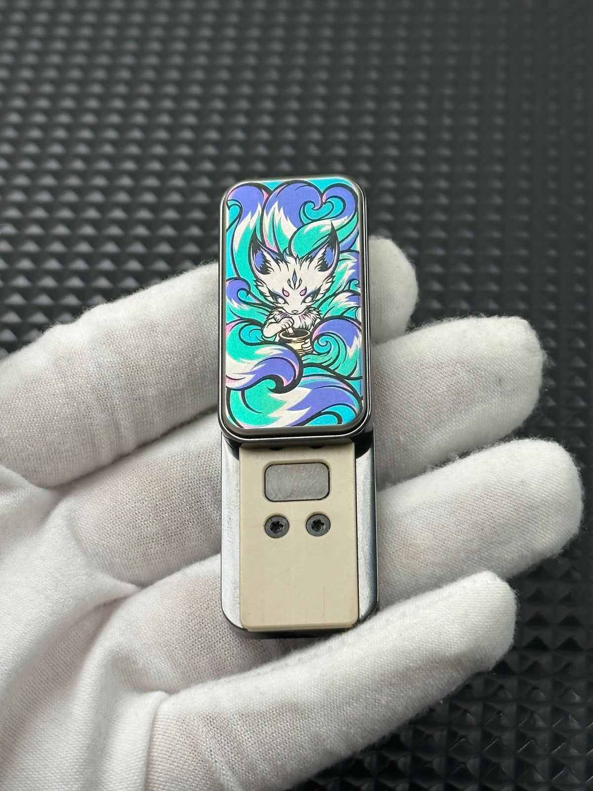 Pursuit Zirconium