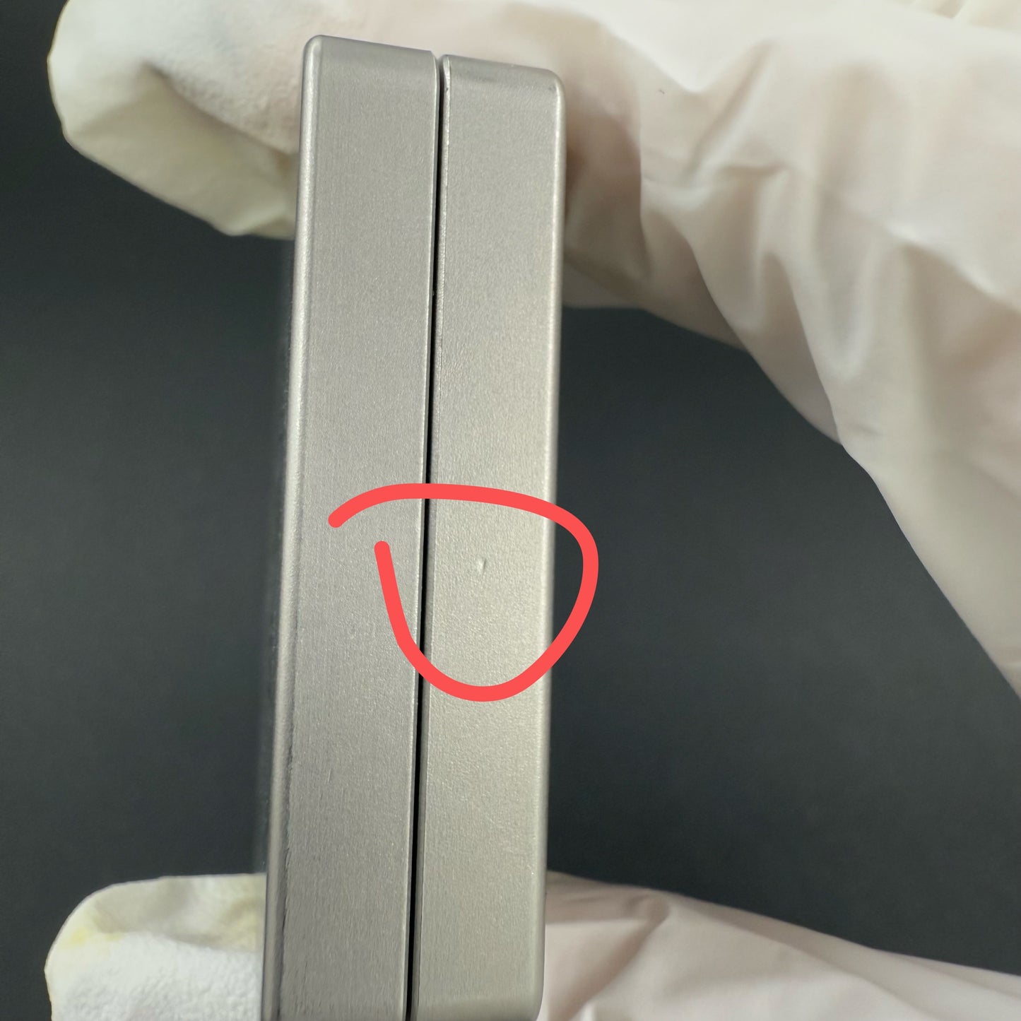 Mute Stainless Steel