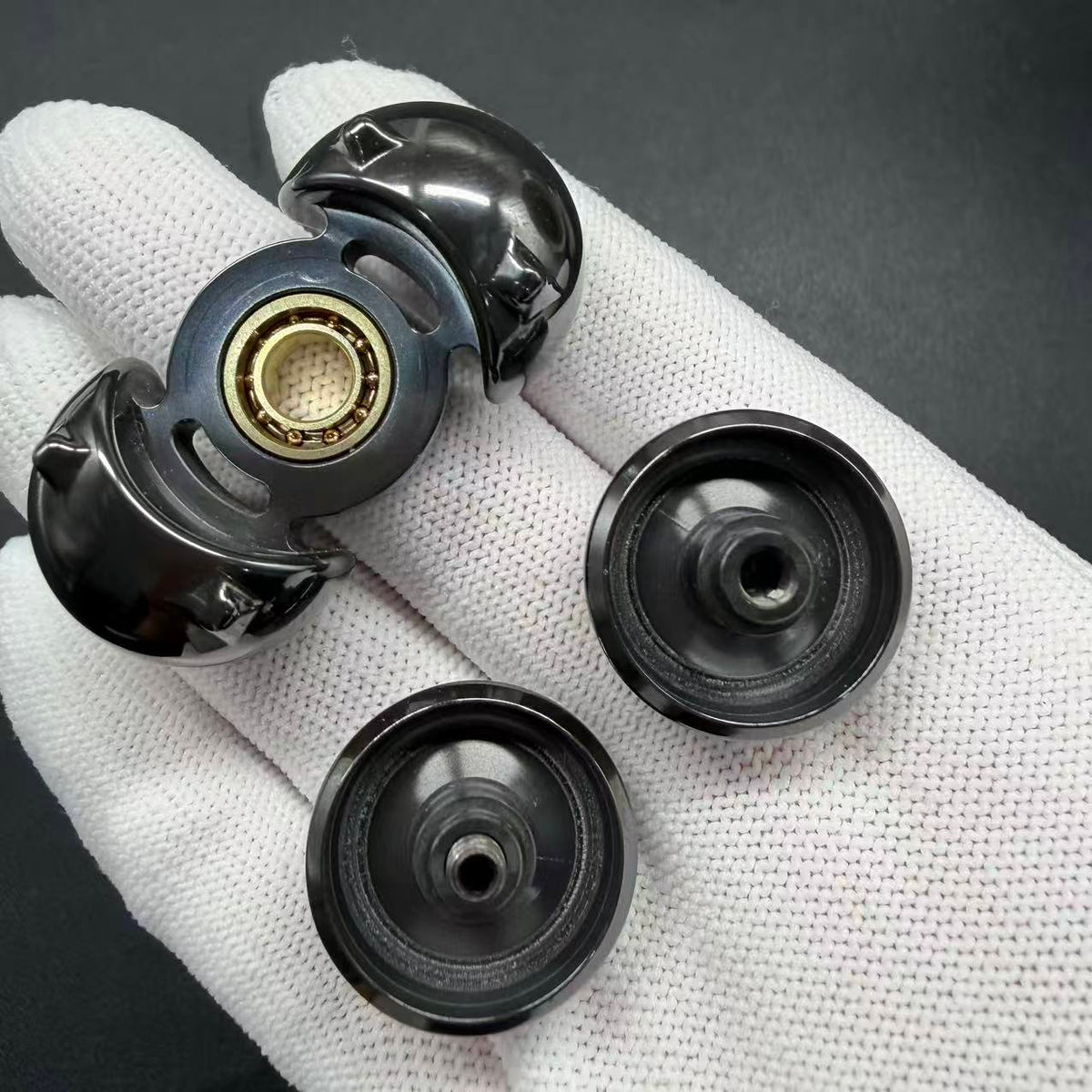 Kitty Zirconium Polished