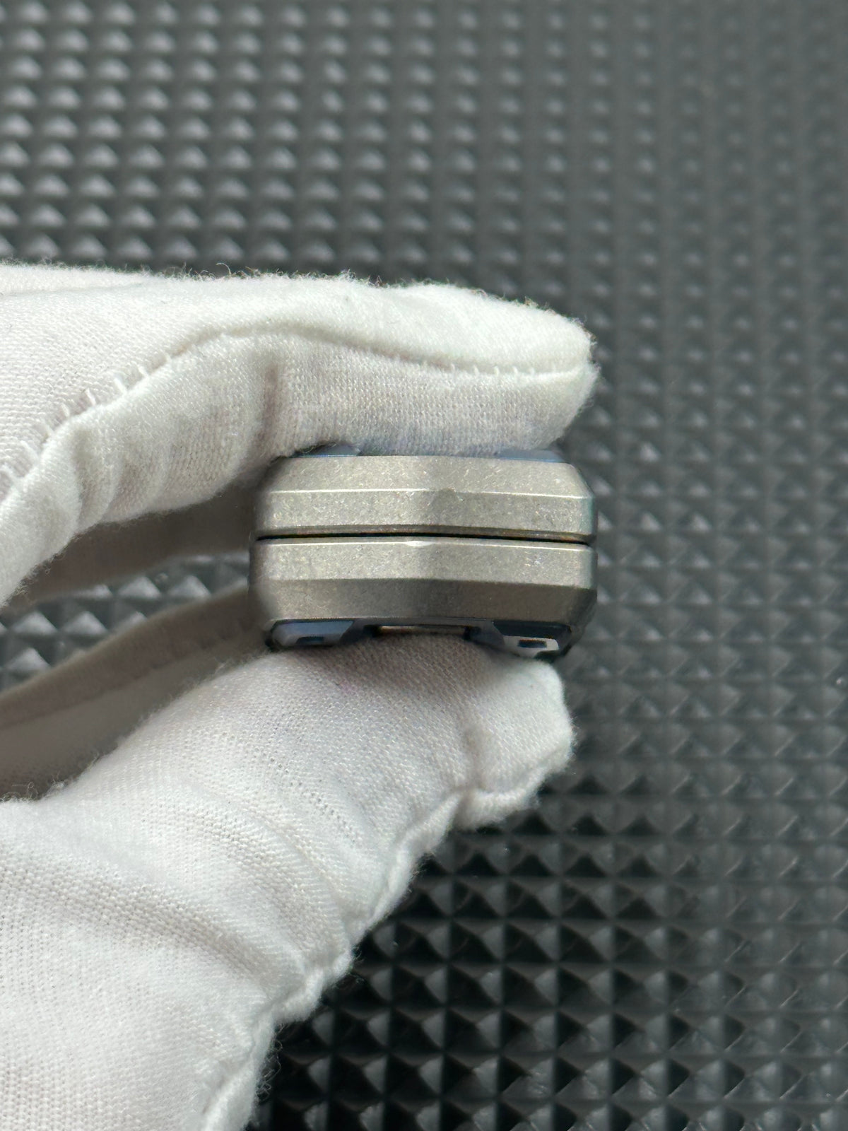 Gamut Titanium