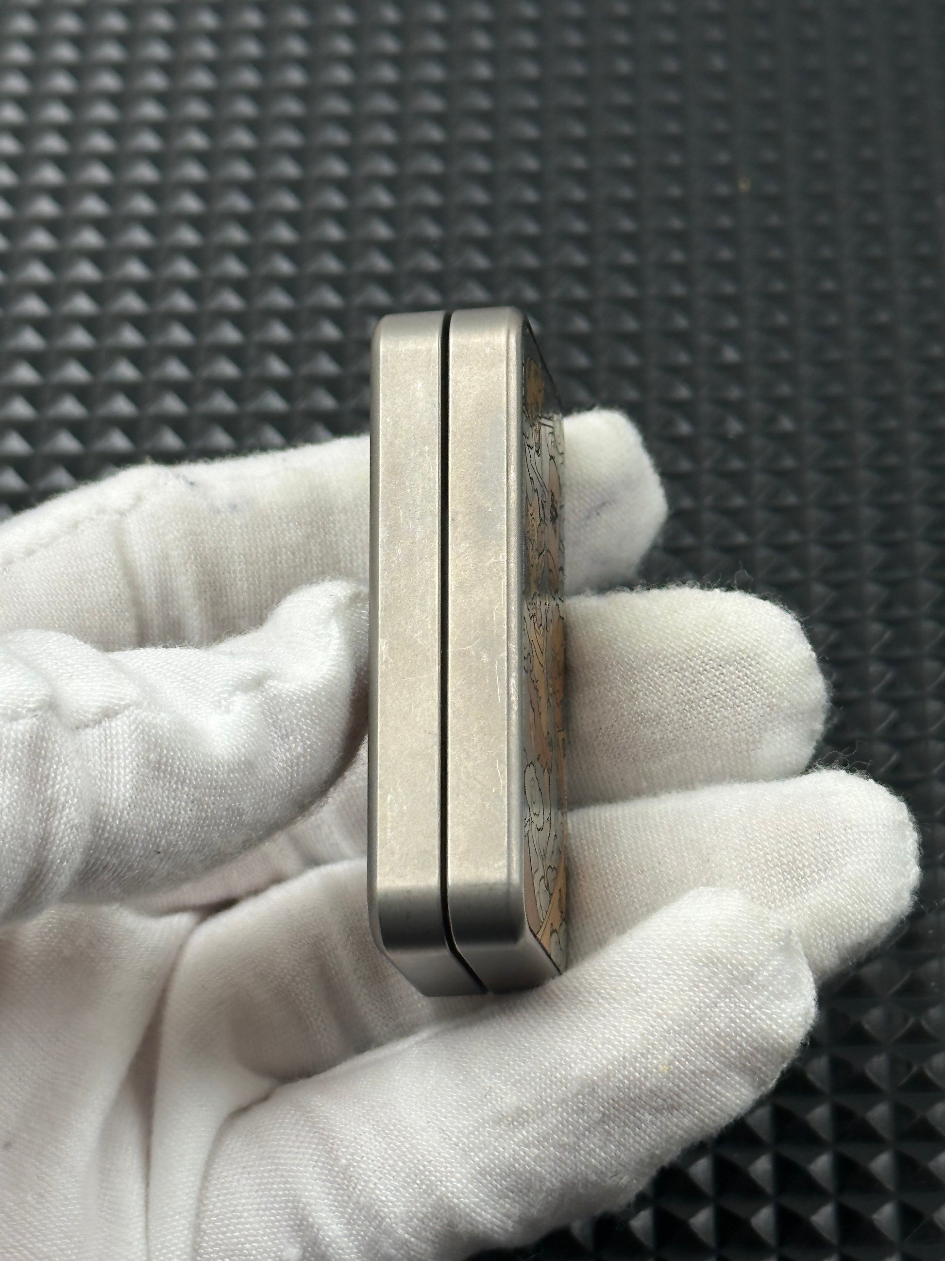 Zhong Kui Paperweight Titanium