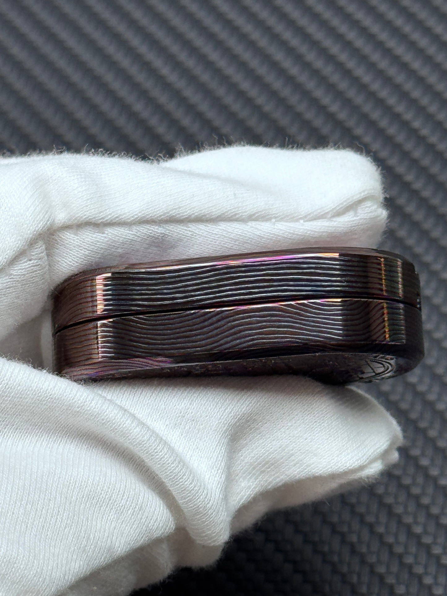 F2.9 Zircuti