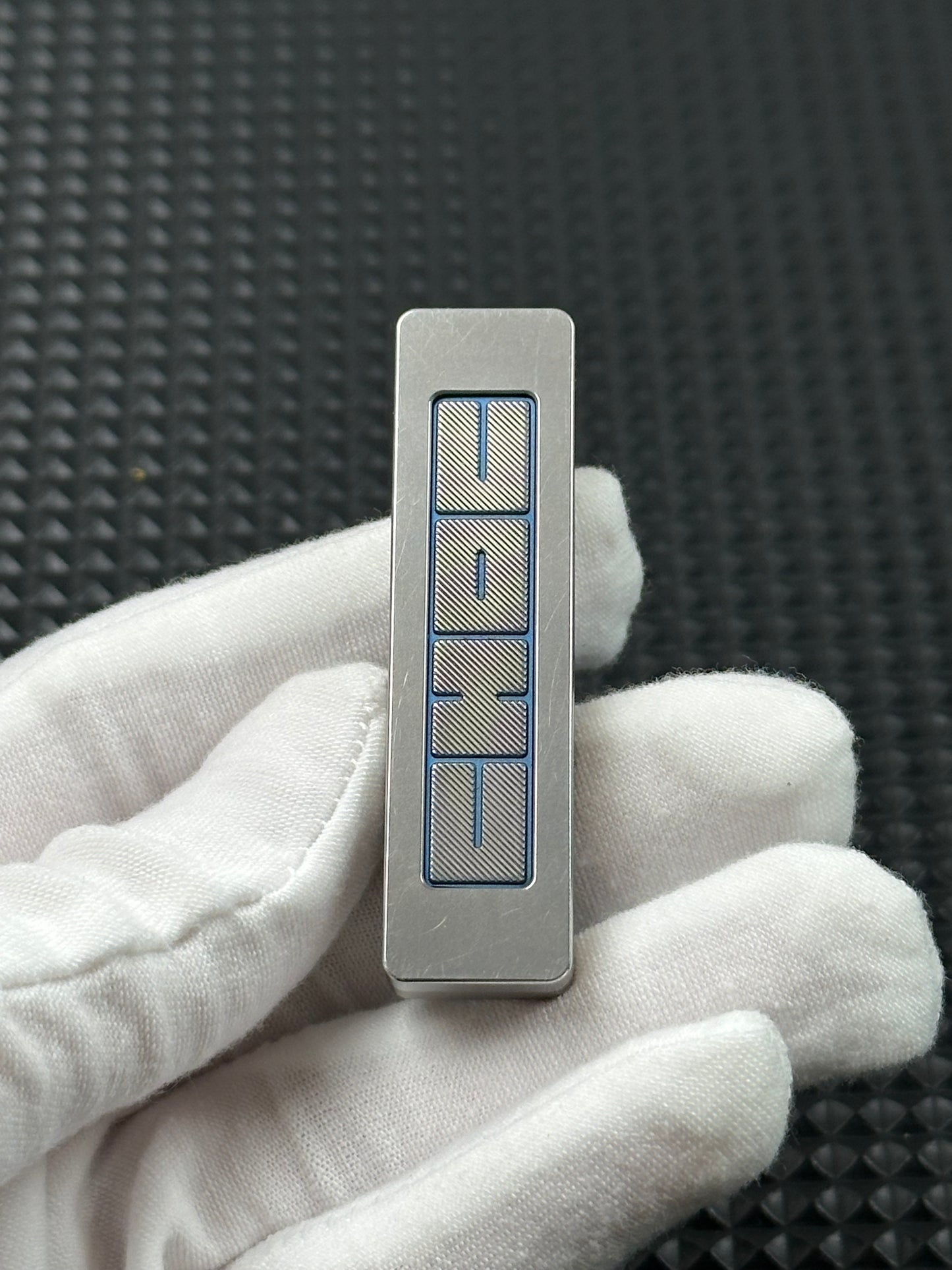 Choc Titanium