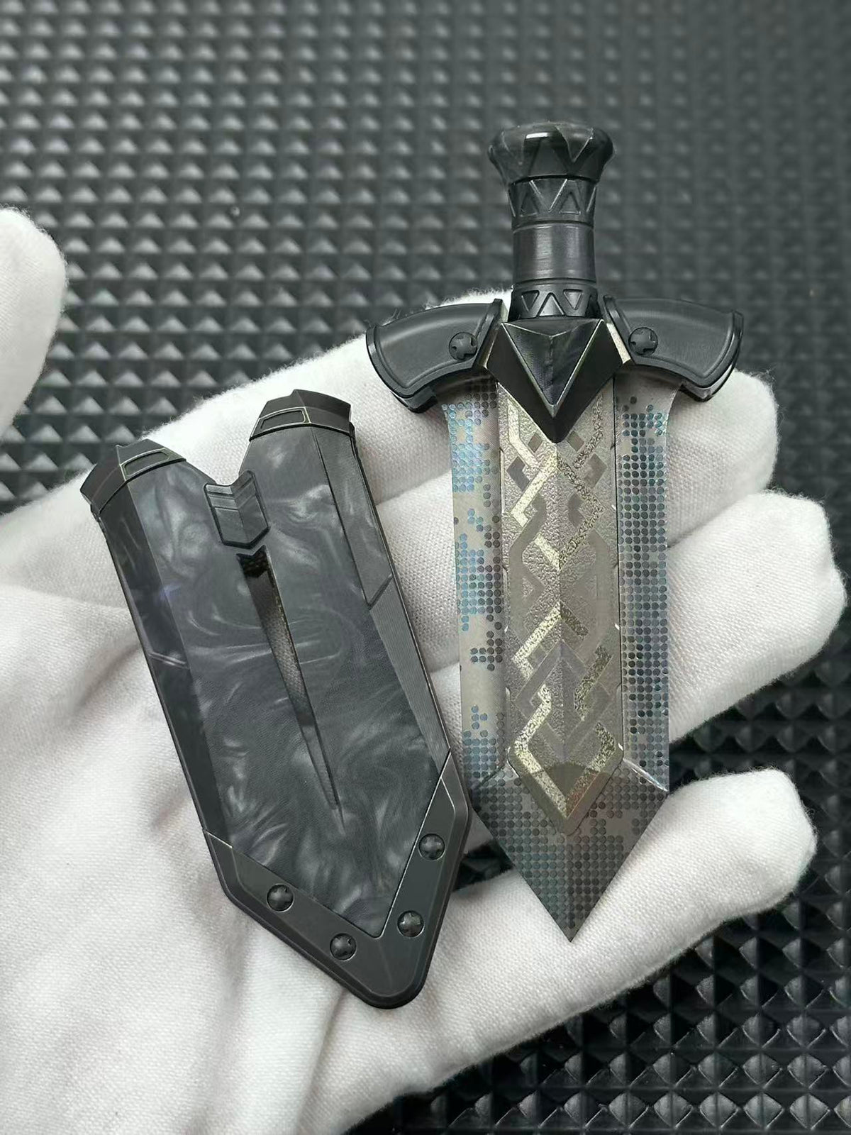 Aroundight G10