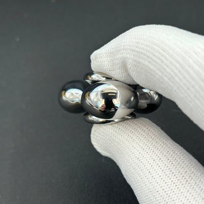 Three-Leaf Cell Stainless Steel Polished
