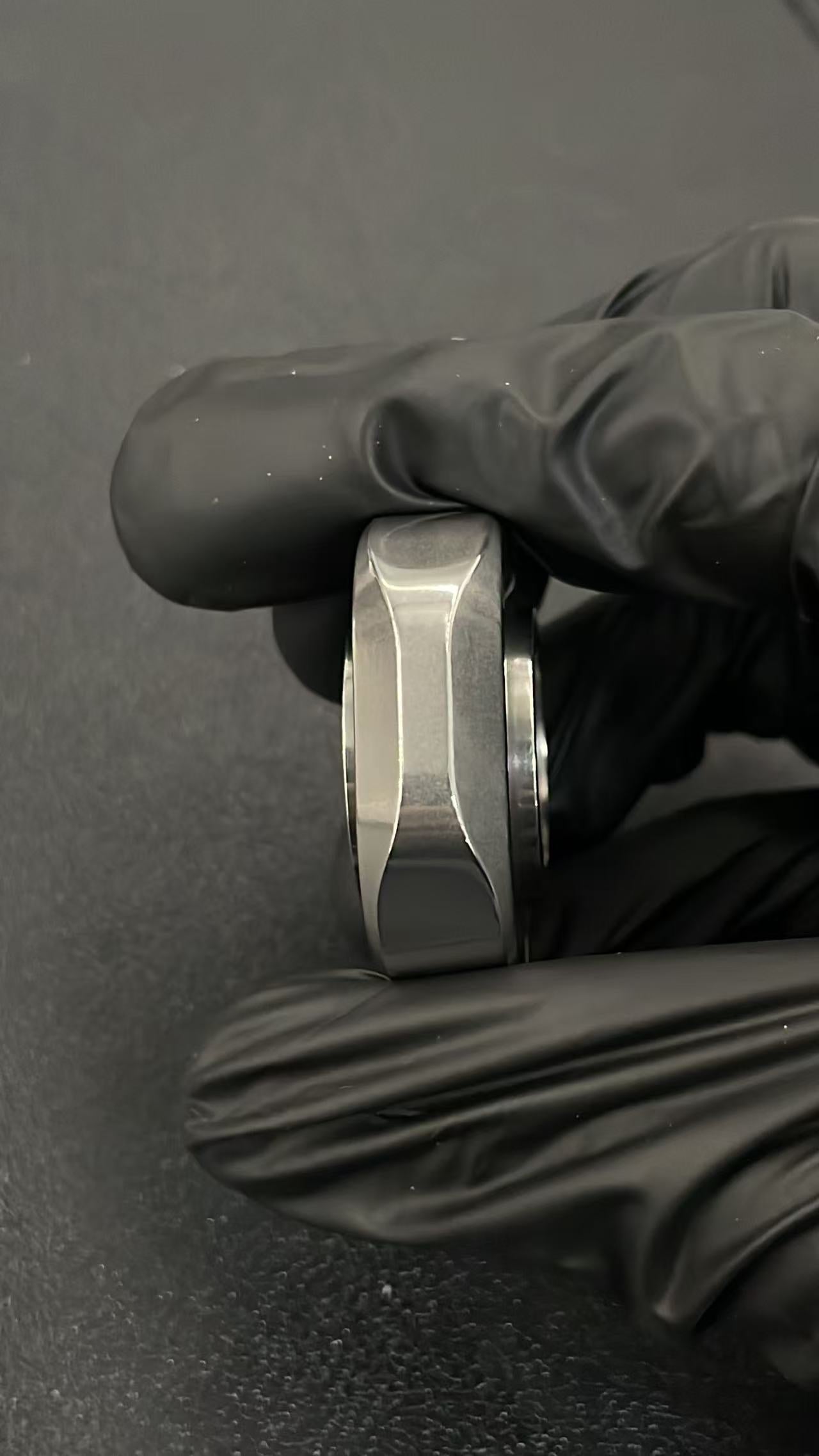 BIT 01 Stainless Steel