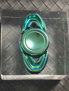 Pan Yixian Zirconium