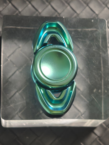 Pan Yixian Zirconium