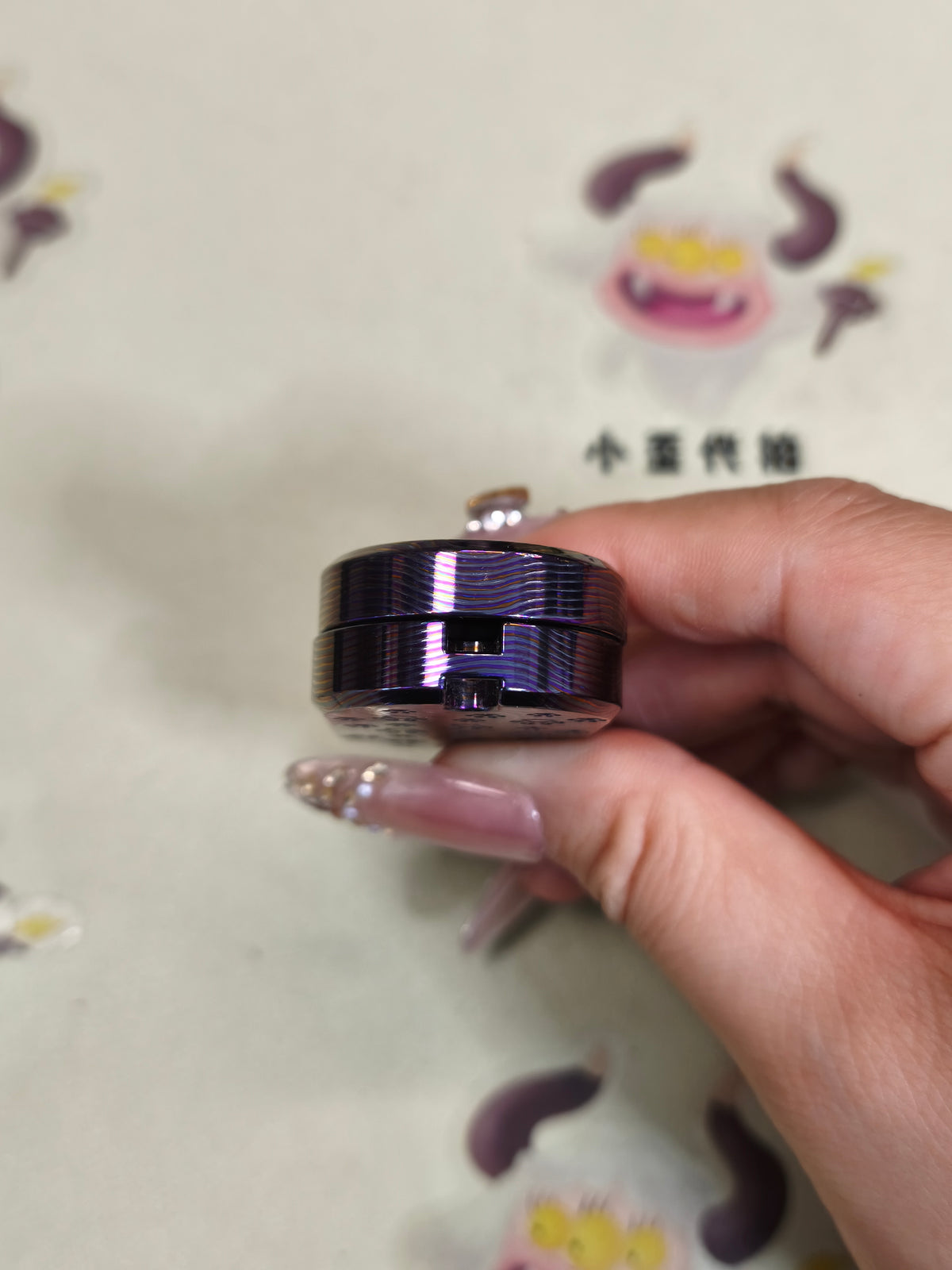 F2.9 Zircuti