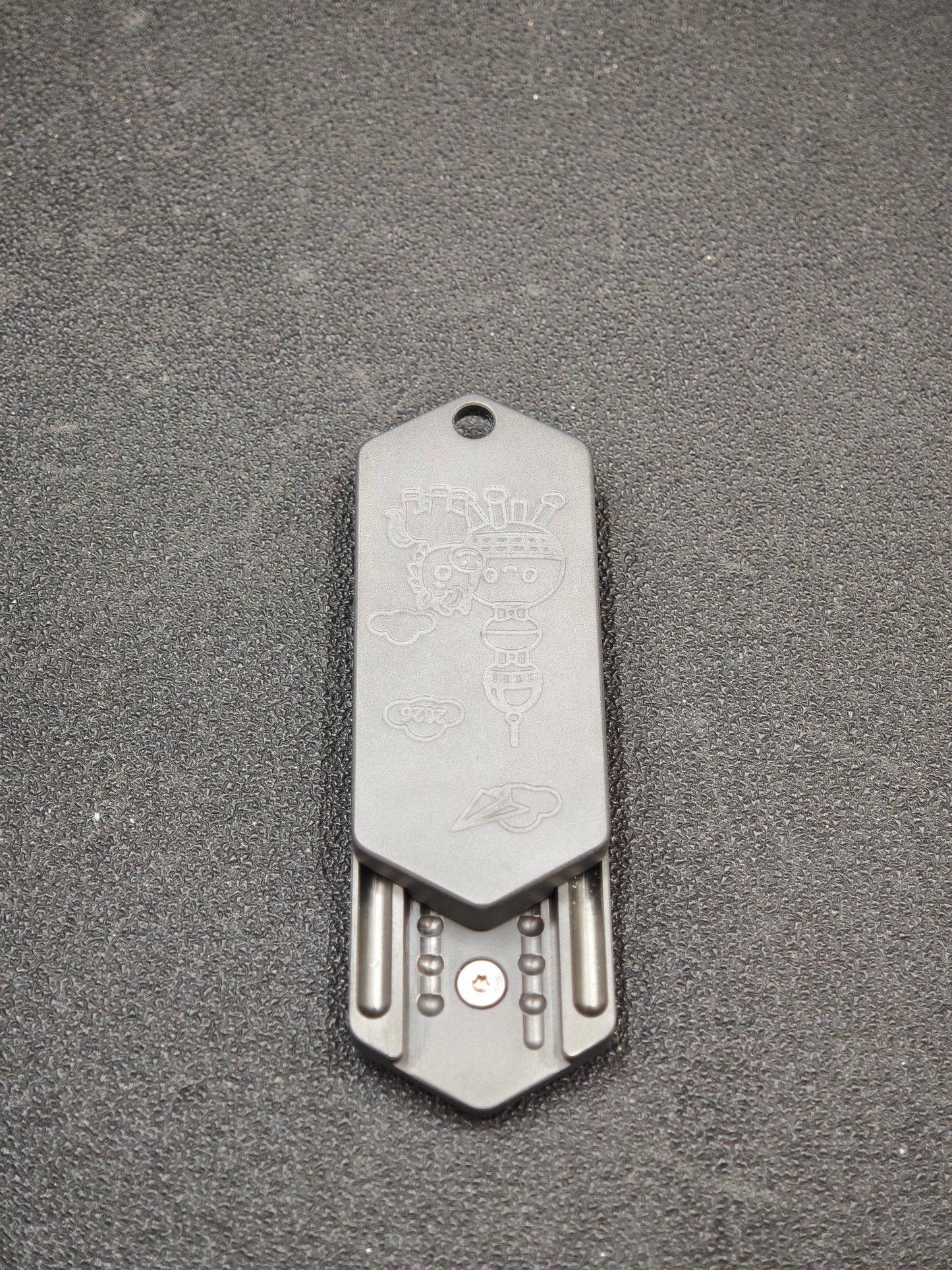 Plane Zircuti Zirconium