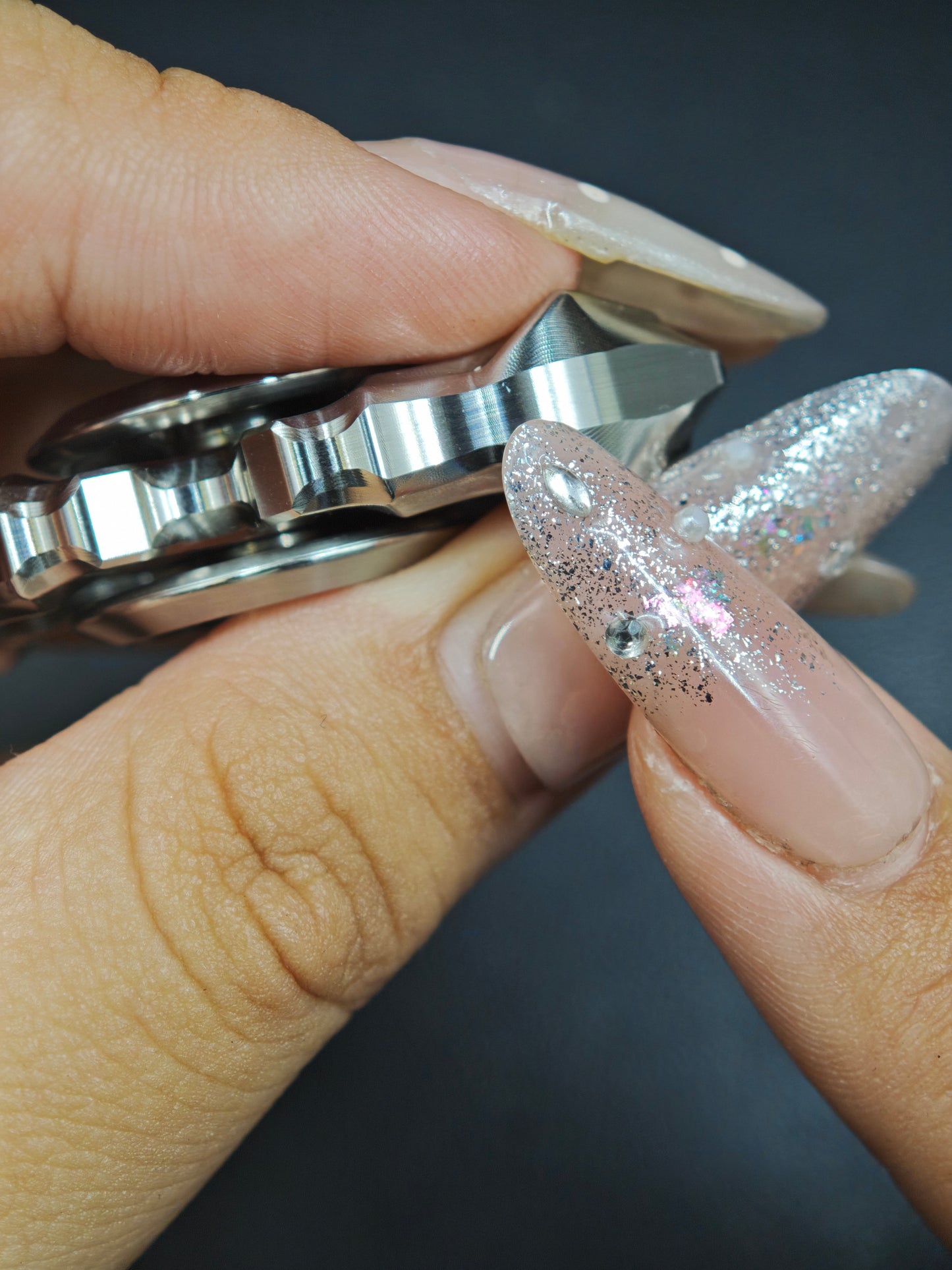 LQ EDC Thornwind Stainless Steel