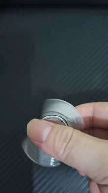 Moon M2 Damasteel