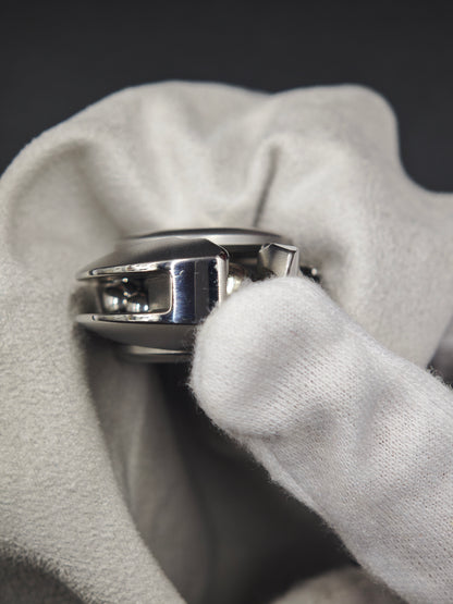 Sabertooth Stainless Steel