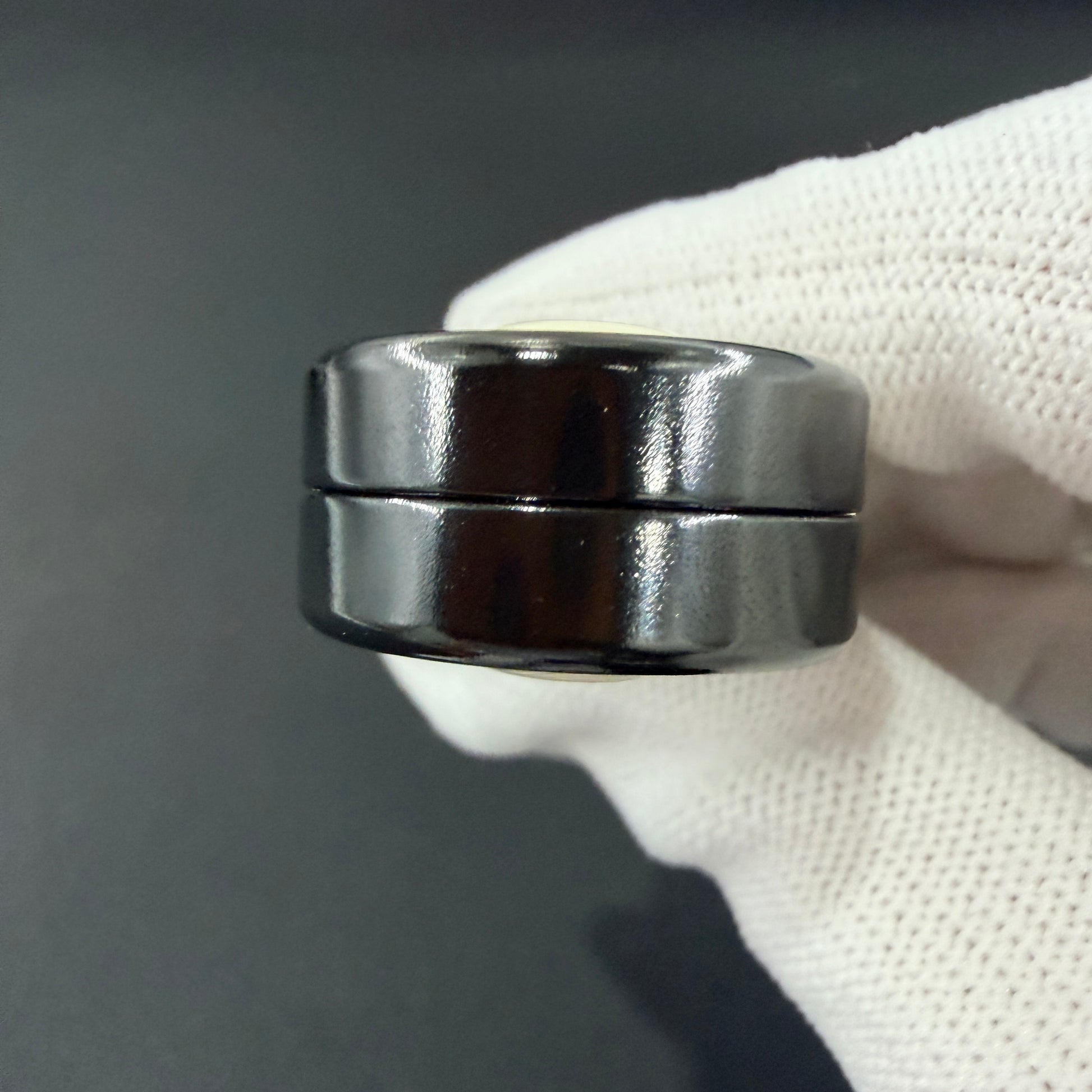 Kong Zirconium