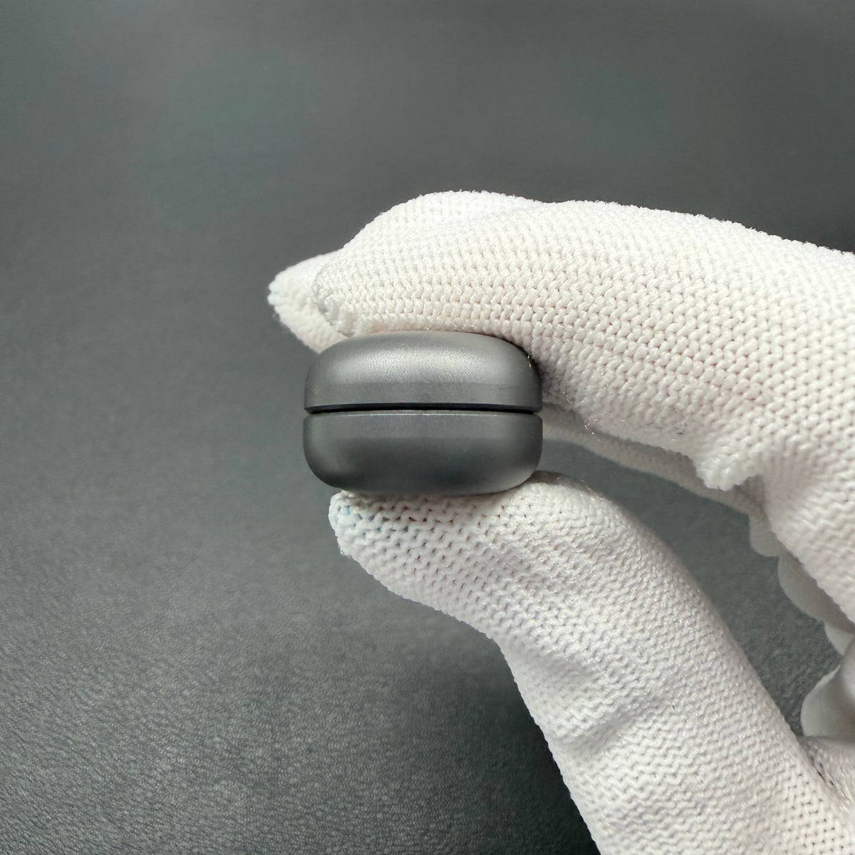 Floating Cloud Zirconium Brushed