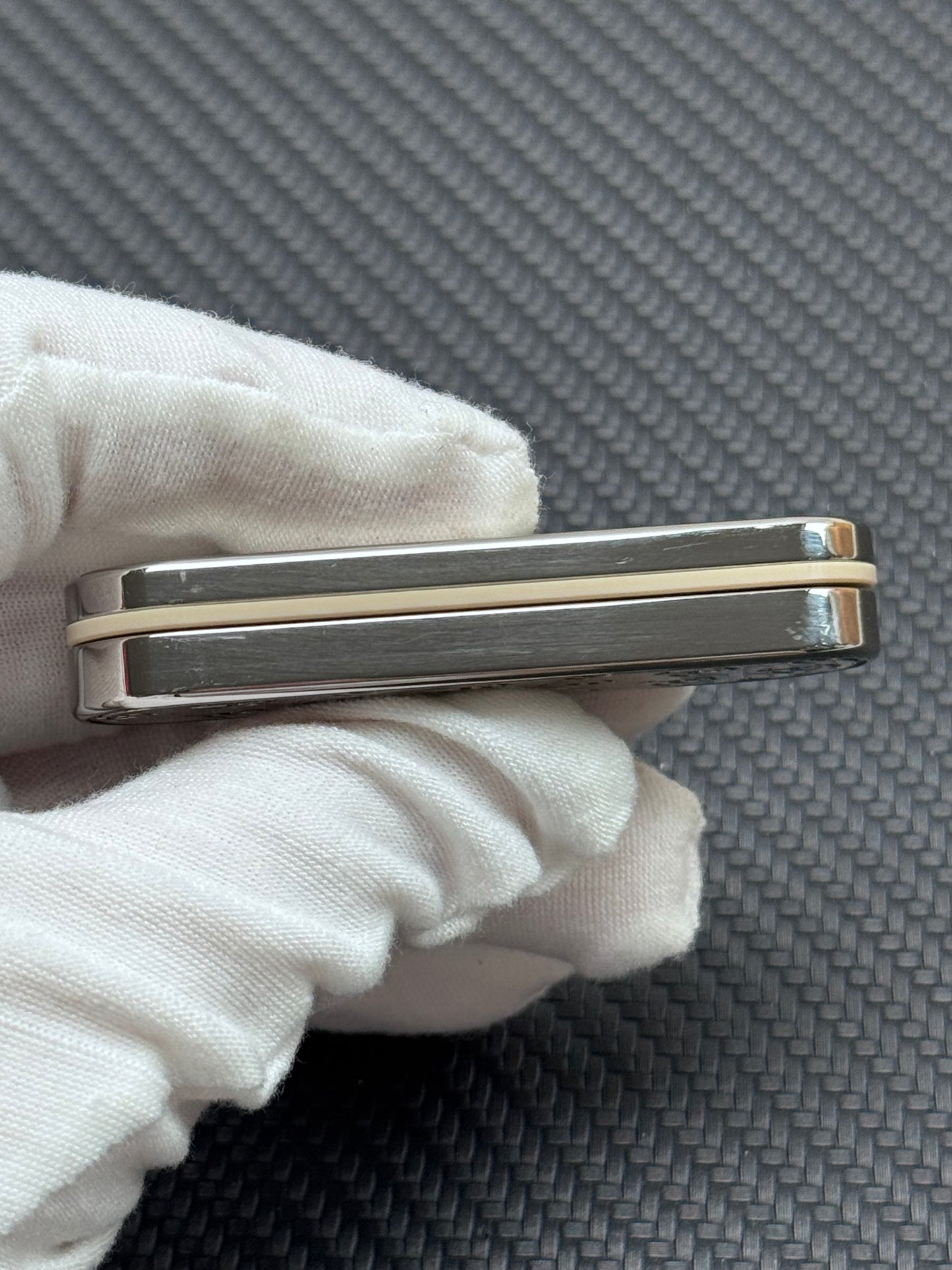 Slider Stainless Steel Limited Edition