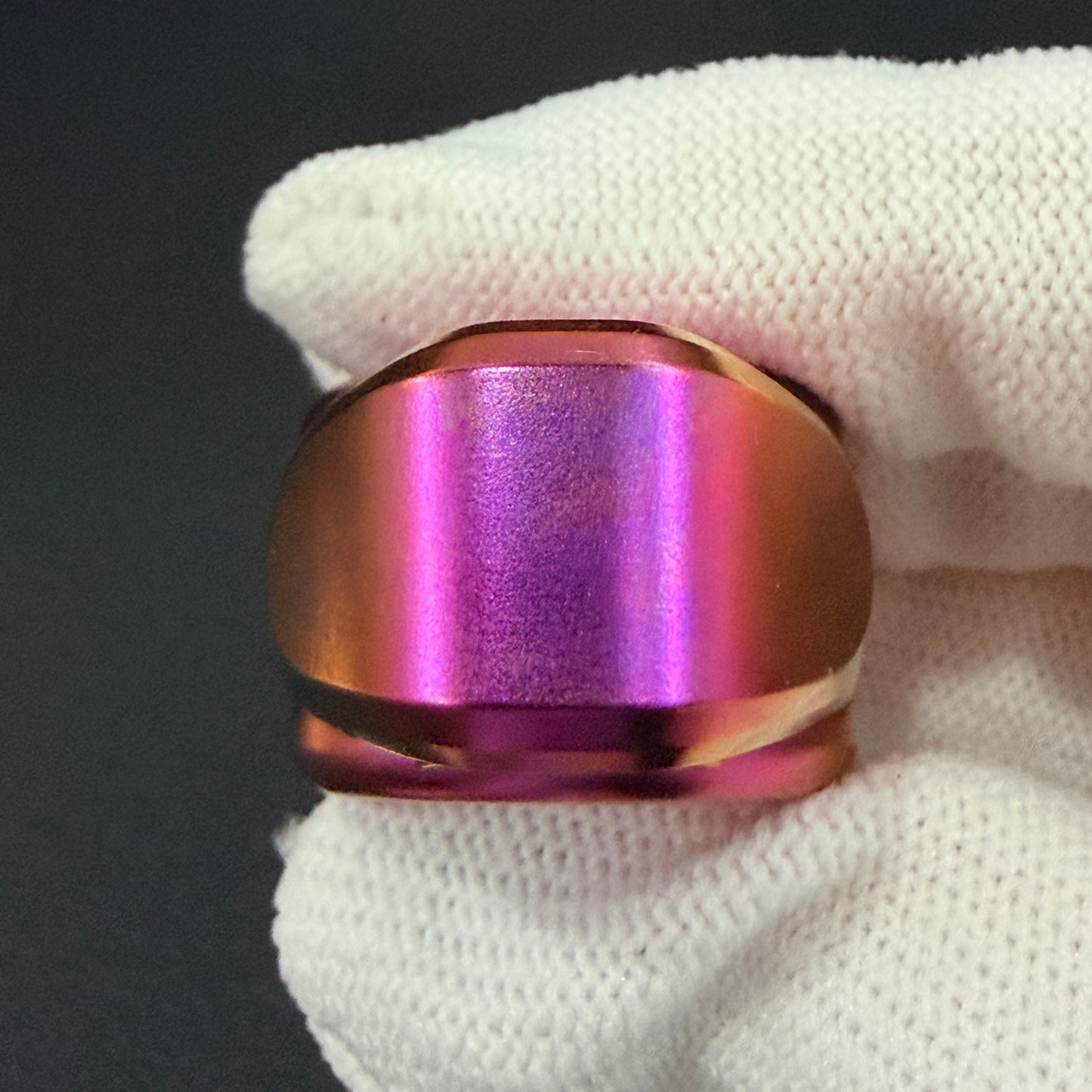 Pan Yixian Zirconium