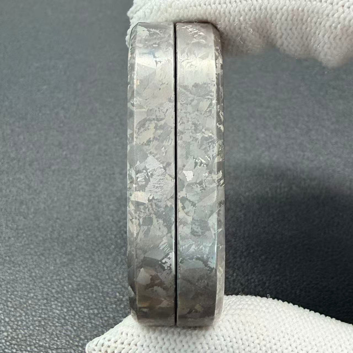 F2.8 Crystallized Titanium