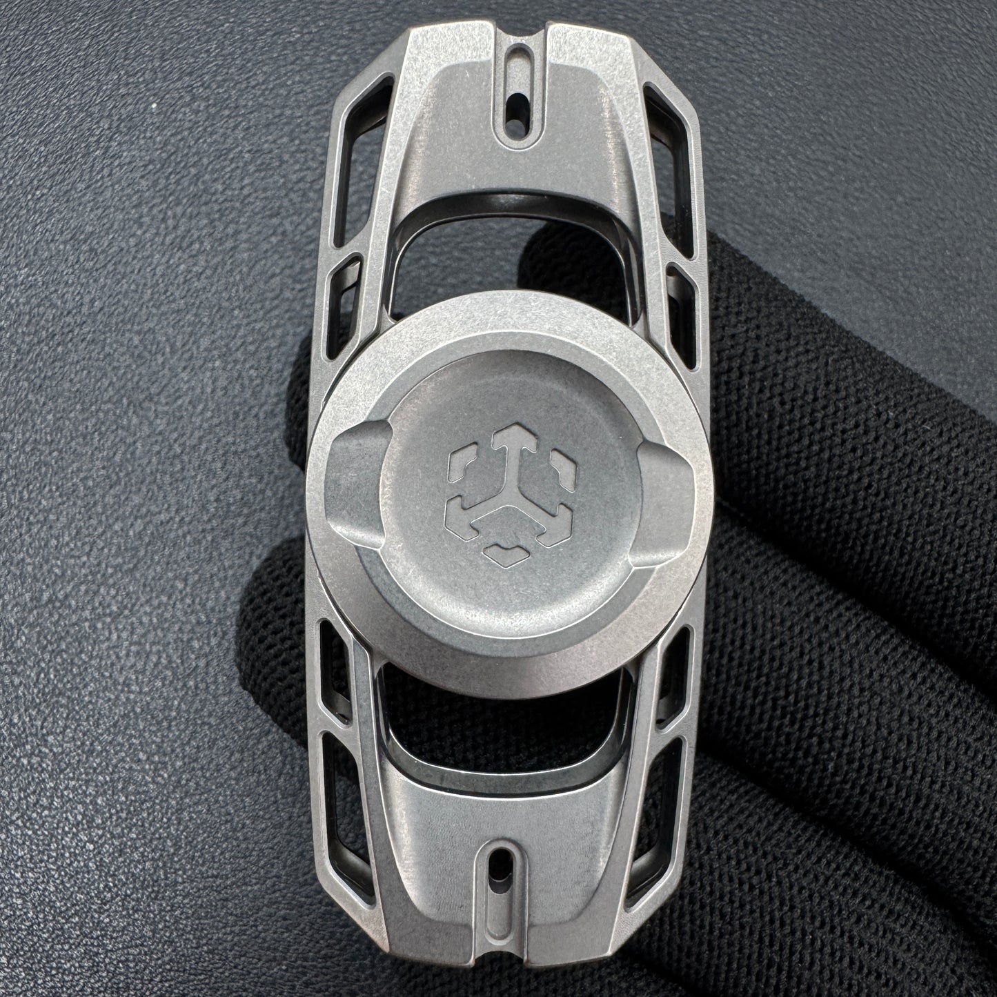 Ling Yin Titanium