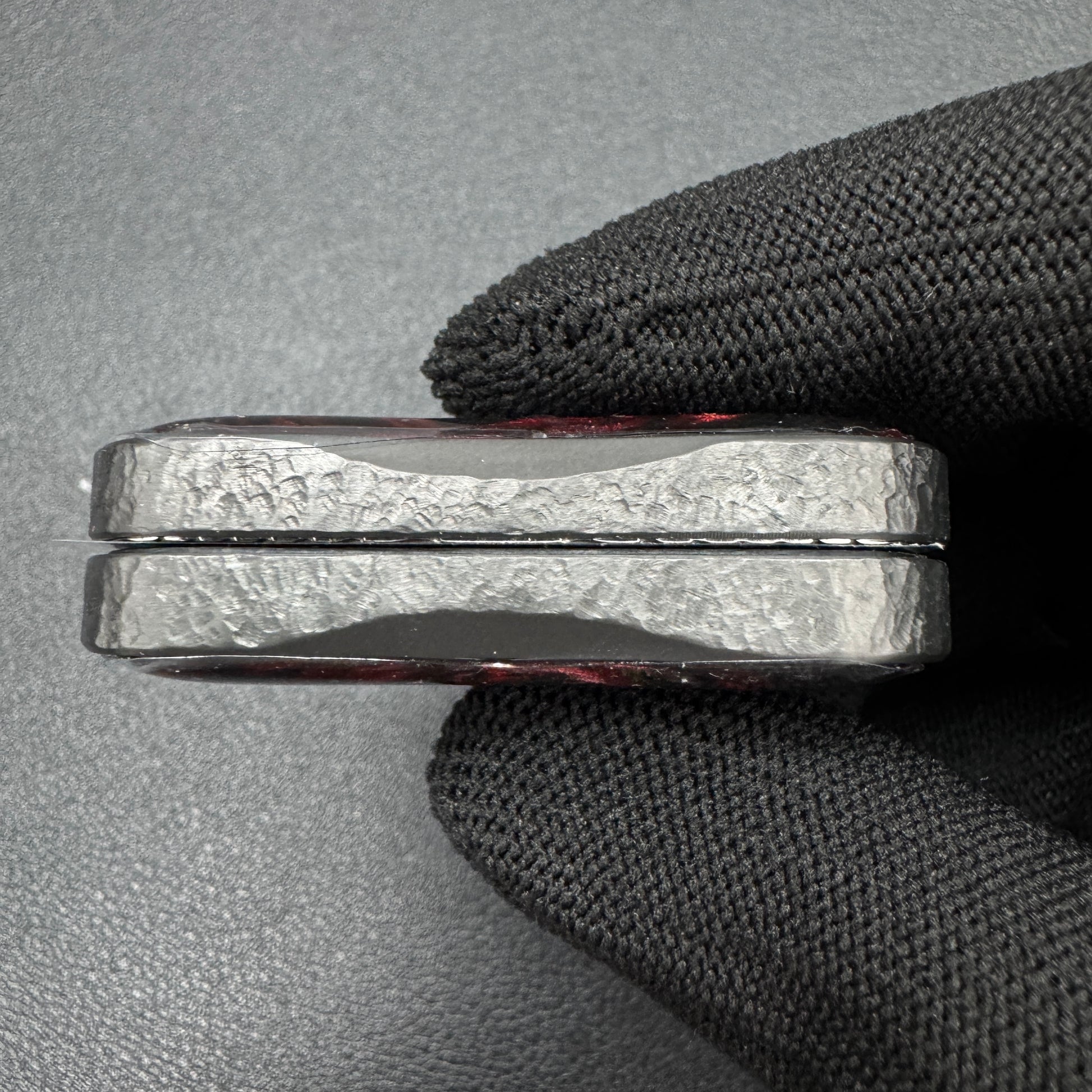 Slim Zirconium