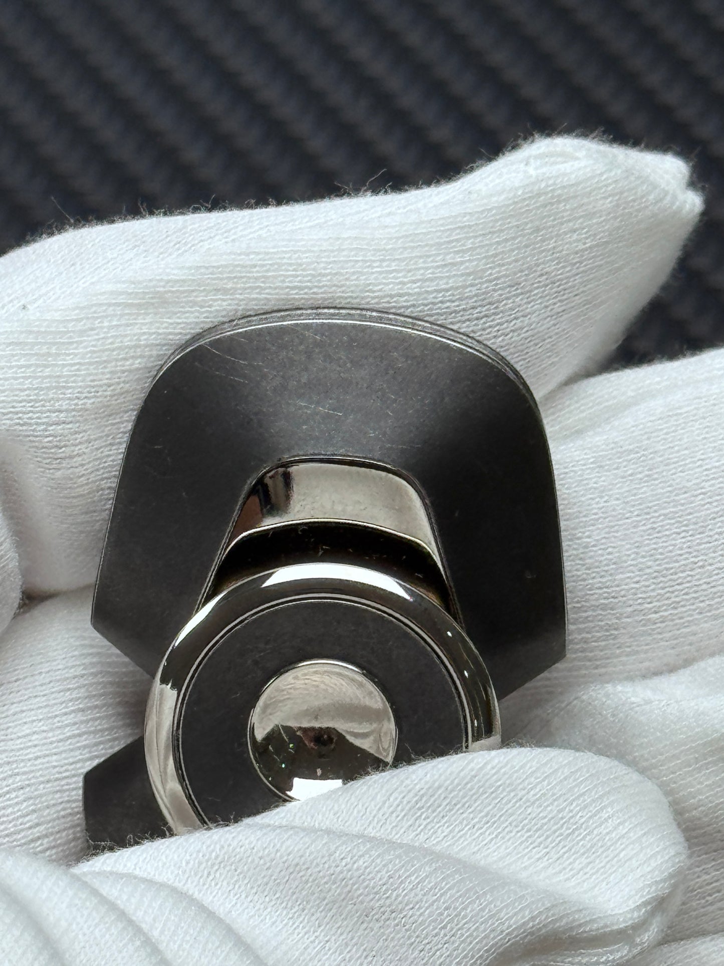 Lentic Stainless Steel