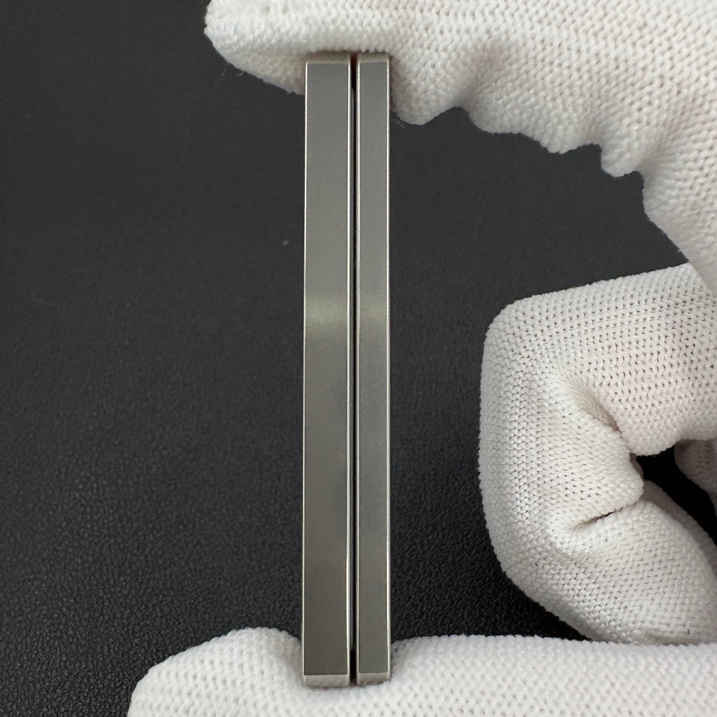 Frog Zirconium Stainless Steel