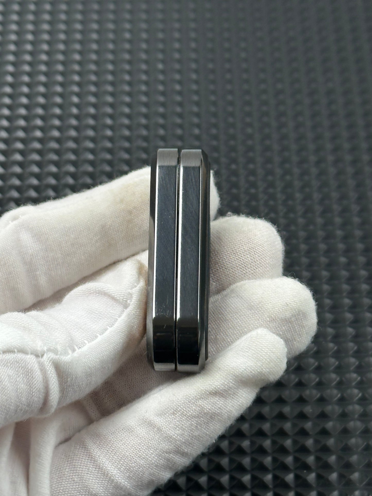 Lucky Draw Zirconium Polished