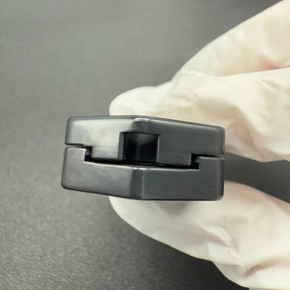 Plane Zirconium