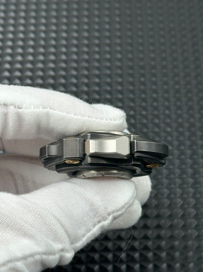 Azure Bird Stainless Steel Limited 40